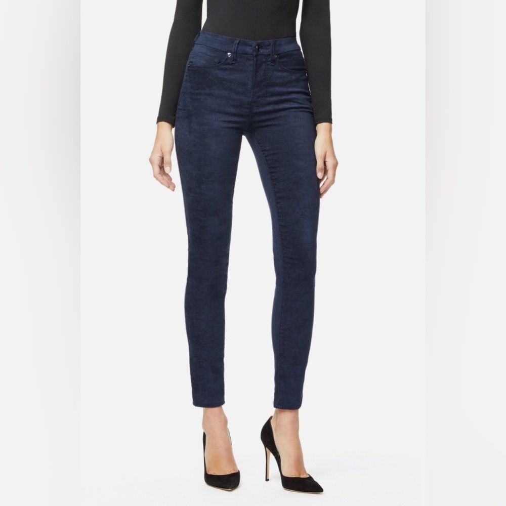 Good American Good Legs‎ Crop